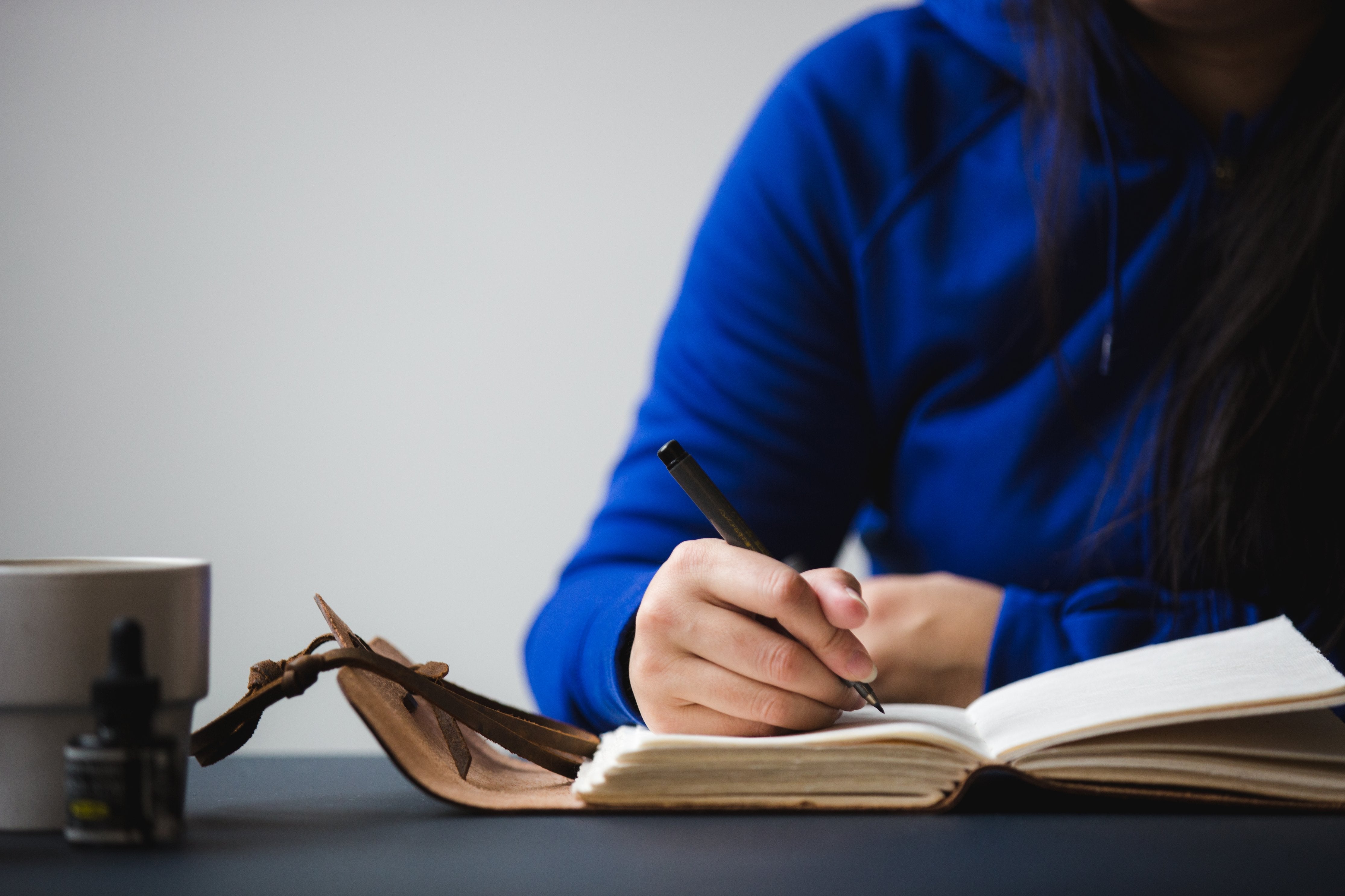 Is it Better to Journal in Pen or Pencil?